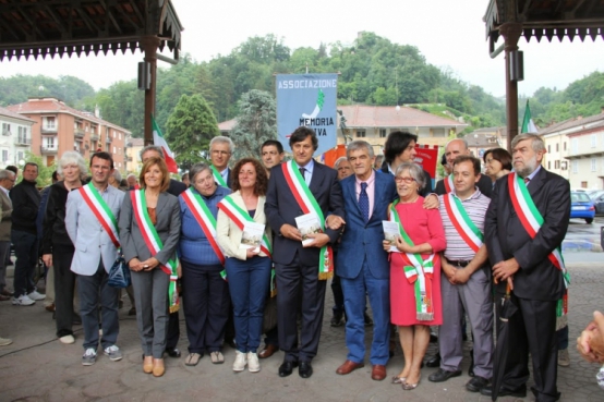 Fotografia di gruppo con Sergio Chiamparino