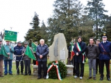 Il monumento degli Alpini a Santo Stefano Belbo.